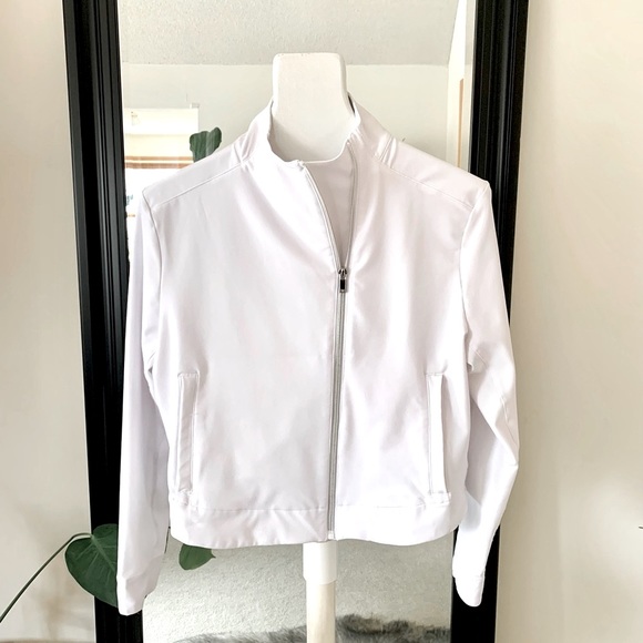 TAIL White Crop Tennis &  Golf Jacket - Picture 1 of 3